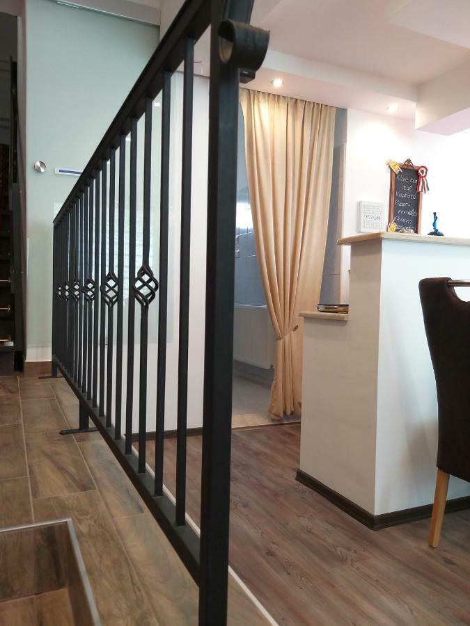 Horvath Fogado Panzio Hotel Сентендре Екстериор снимка
